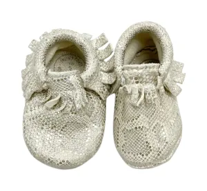 Freshly picked "Merci" moccasins - size 3 (6-12m)