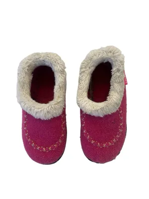 Kamik slippers size 8